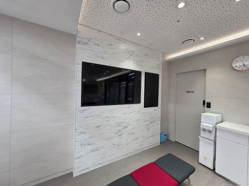 8745132dde7cd071b5b7f1577ce4f1c0_1746579